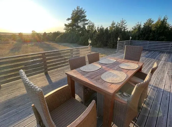 Kivika Puhkemaja Lahe